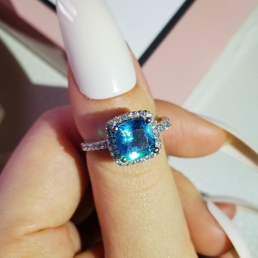 Fashion Designer Blue Diamond Ring - Picture 3 of 3